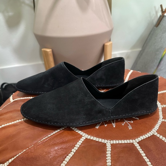 Vince Finola Almond Toe d'Orsay Suede Flats - Picture 10 of 13